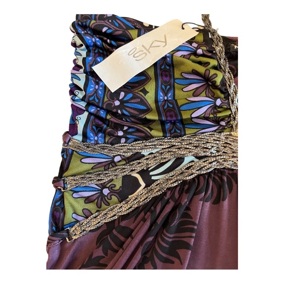 Sky silk mini with beautiful chain detail. NWT - Picture 6 of 9